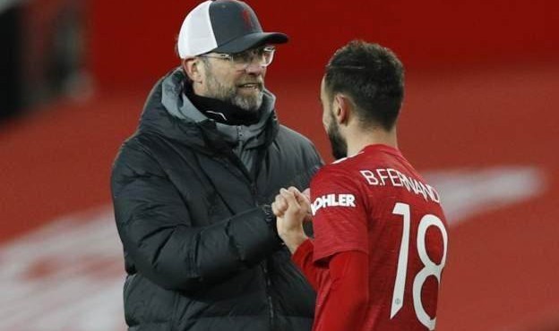 半岛体育-索帅：B费怒练45分钟任意球 渣叔：为进球忘了防守