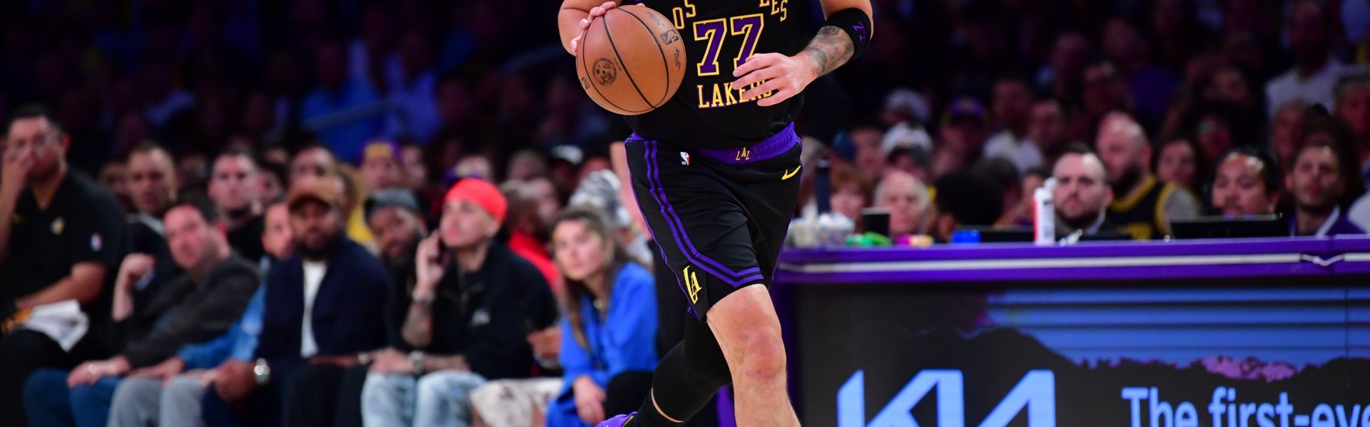 半岛体育APP-单场50+战绩：东契奇8胜0负 詹姆斯12胜2负 库里10胜5负 KD5胜4负